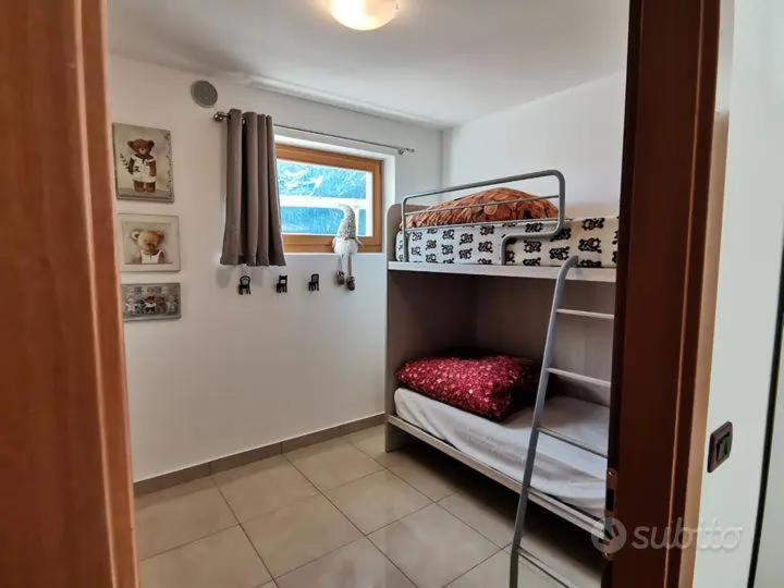 Spazioso Trilocale Sulle Piste Da Sci Folgarida Luaran gambar